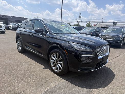 Certified 2022 Lincoln Corsair AWD w/ Premium Package image 8