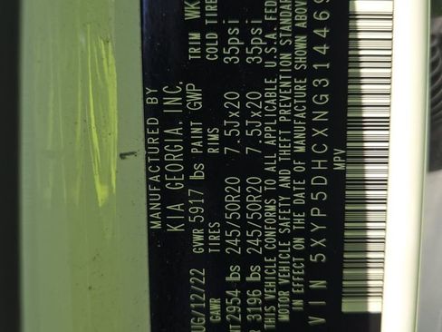 Used 2022 Kia Telluride SX w/ SX Prestige Package image 19