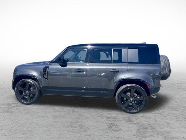 Certified 2025 Land Rover Defender 110 V8 AWD/4WD image 5