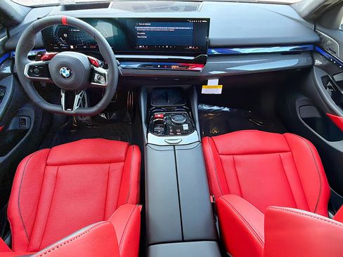 New 2026 BMW M5 Touring image 16