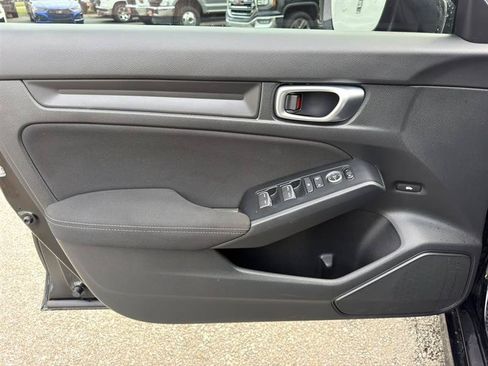 Used 2024 Honda Civic Sport image 11
