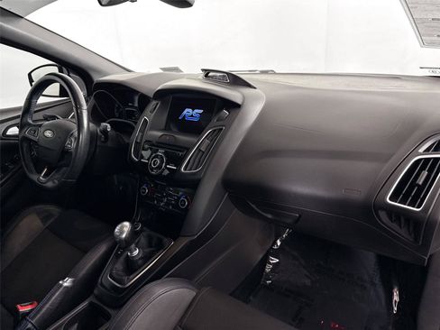 Used 2016 Ford Focus RS AWD/4WD image 33