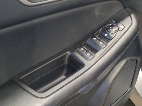 Used 2024 Ford Edge SEL image 27