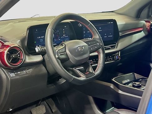 Used 2025 Chevrolet Equinox RS w/ Safety and Technology Package FWD image 7