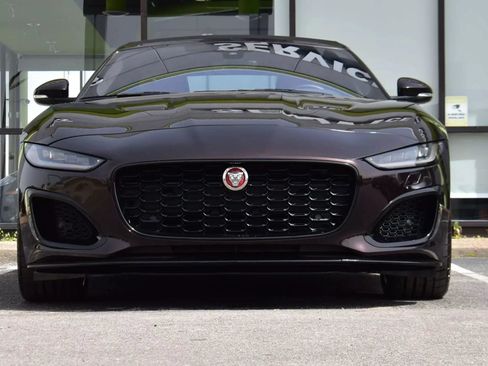 Used 2023 Jaguar F-TYPE R AWD/4WD image 3