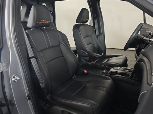 Used 2023 Honda Passport TrailSport image 31