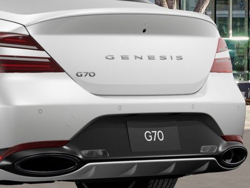 New 2026 Genesis G70 2.5T Prestige image 16