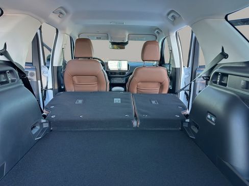 New 2025 Ford Bronco Sport Outer Banks w/ Outer Banks Tech Package+ AWD/4WD image 35