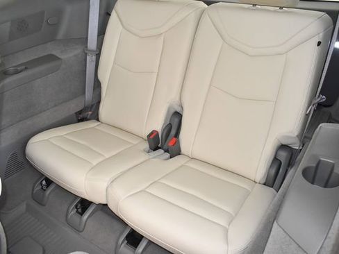 Used 2024 Cadillac XT6 Premium Luxury w/ LPO, Floor Liner Package AWD/4WD image 20