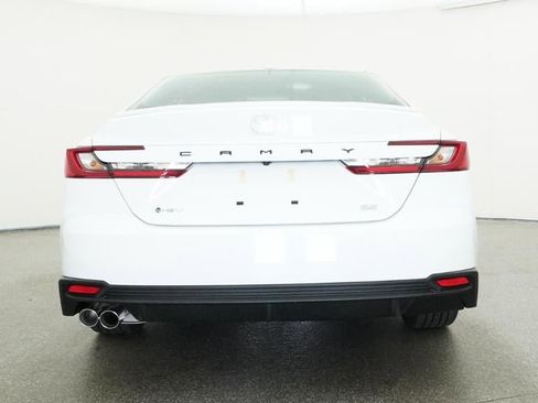 New 2026 Toyota Camry SE image 23