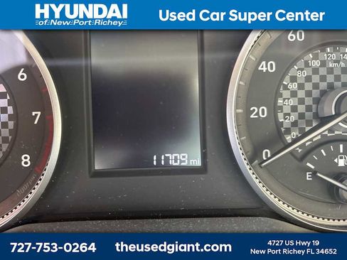 Used 2019 Hyundai Elantra SE image 12