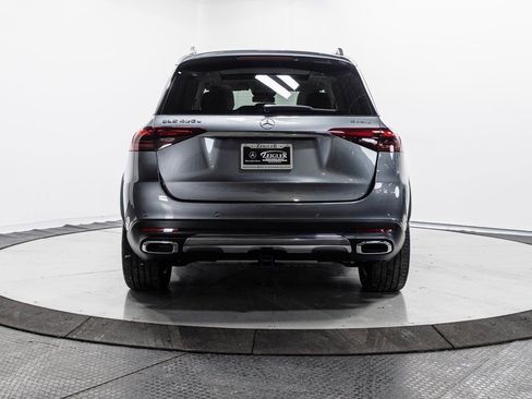 Used 2025 Mercedes-Benz GLE 450e 4MATIC w/ Driver Assistance Package image 32