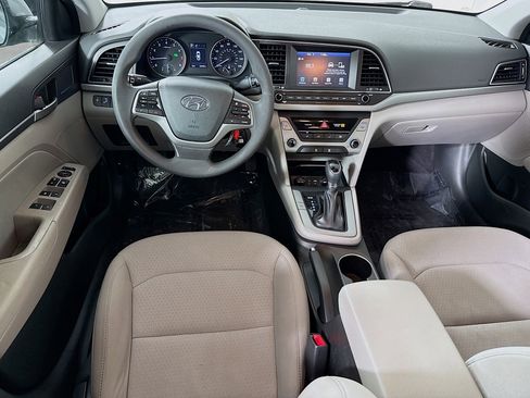 Used 2018 Hyundai Elantra SEL image 17
