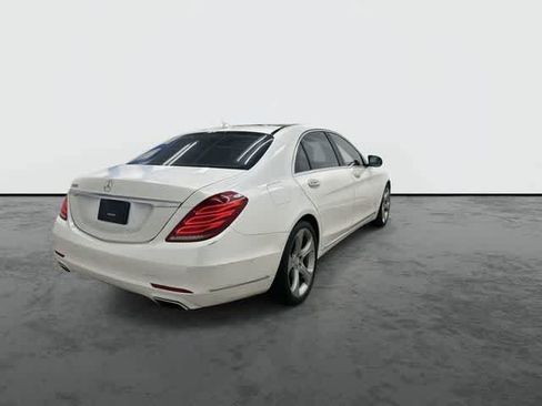 Used 2015 Mercedes-Benz S 550 Sedan image 3