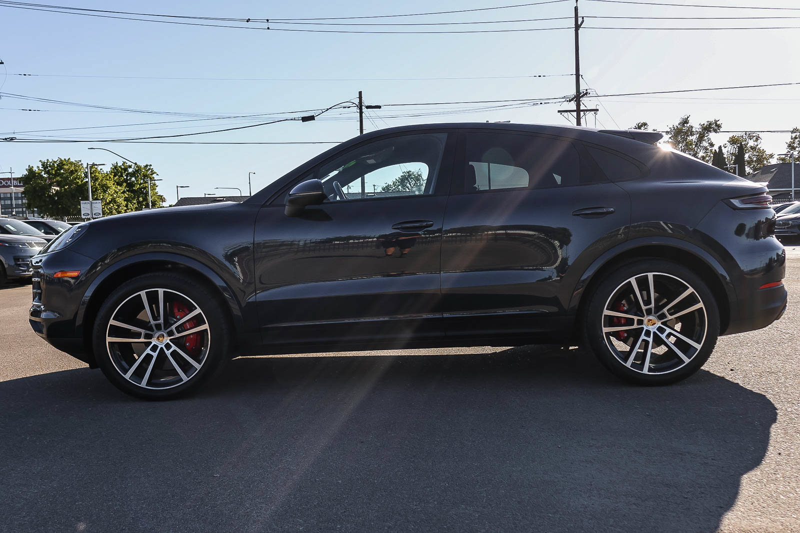 Used 2024 Porsche Cayenne S AWD/4WD image 8
