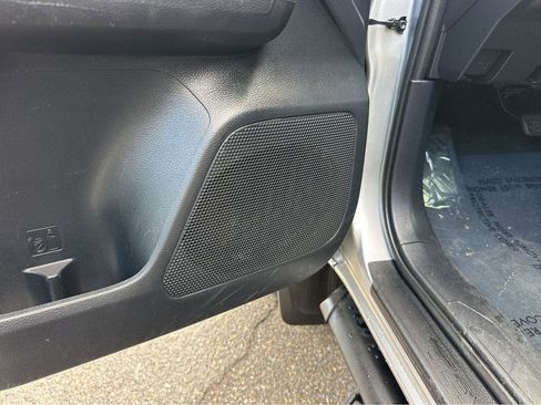 Used 2021 Toyota Tacoma TRD Sport image 35