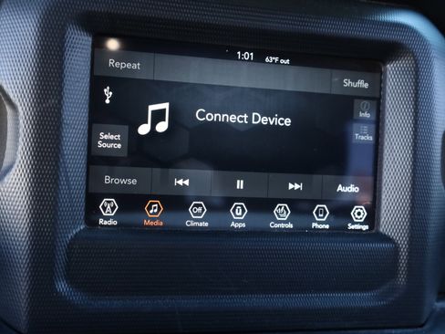 Used 2023 Jeep Wrangler Sport S image 25