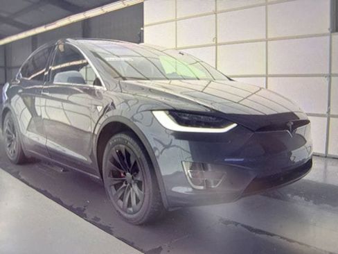 Used 2019 Tesla Model X Performance AWD/4WD image 1