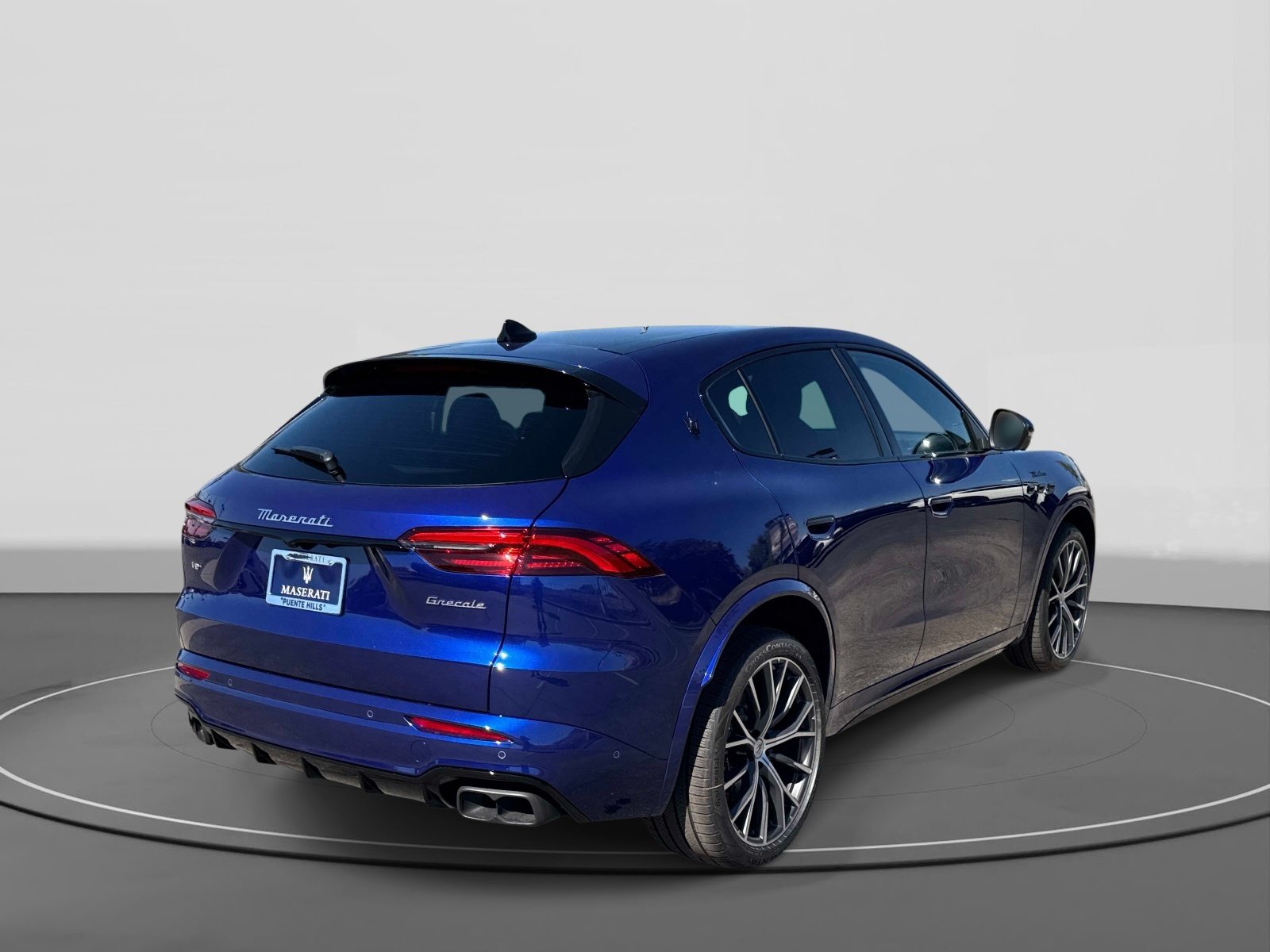 Used 2026 Maserati Grecale Modena AWD/4WD image 4