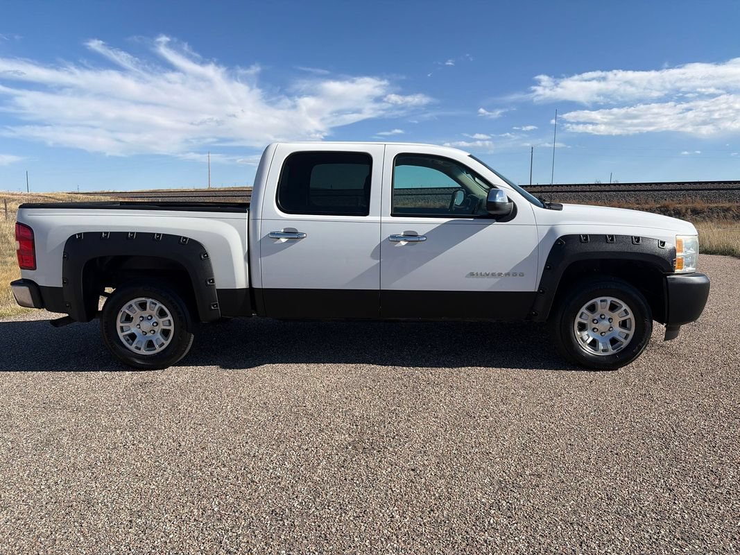 Used 2012 Chevrolet Silverado 1500 W/T w/ Skid Plate Package AWD/4WD image 6