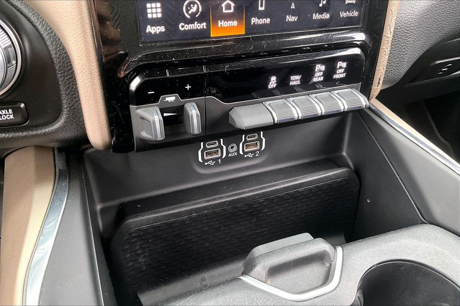 Used 2022 RAM 1500 Laramie w/ Laramie Southwest Edition AWD/4WD image 25