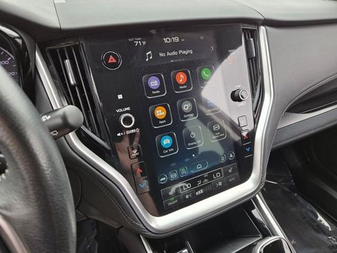 Used 2023 Subaru Outback Premium image 19