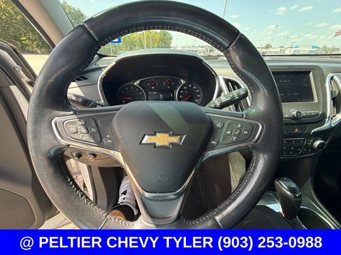 Used 2020 Chevrolet Equinox LT FWD image 15