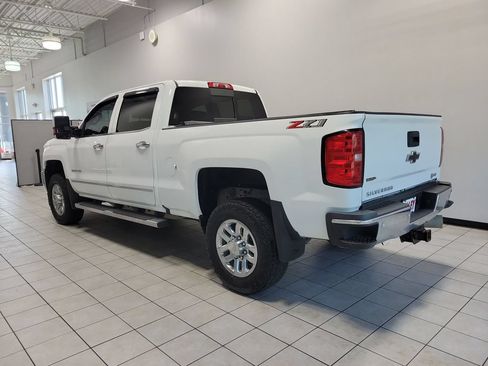 Used 2019 Chevrolet Silverado 2500 LTZ w/ Duramax Plus Package AWD/4WD image 9