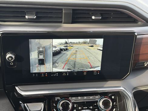 Used 2024 GMC Sierra 1500 Denali Ultimate image 19