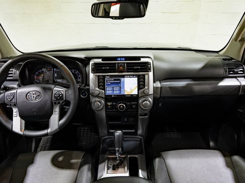 Used 2021 Toyota 4Runner SR5 Premium image 35