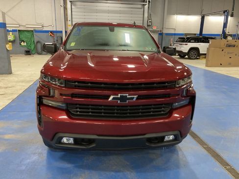 Used 2021 Chevrolet Silverado 1500 RST w/ Z71 Off-Road Package image 2