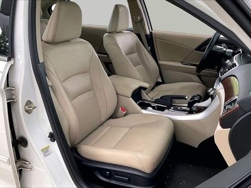 Used 2014 Honda Accord EX-L image 9