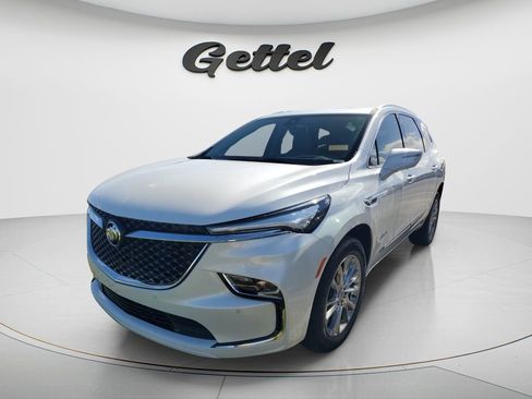 Used 2023 Buick Enclave Avenir w/ Avenir Technology Package image 1
