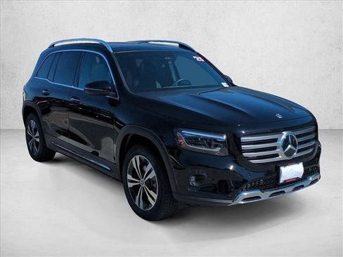 Certified 2025 Mercedes-Benz GLB 250 image 6
