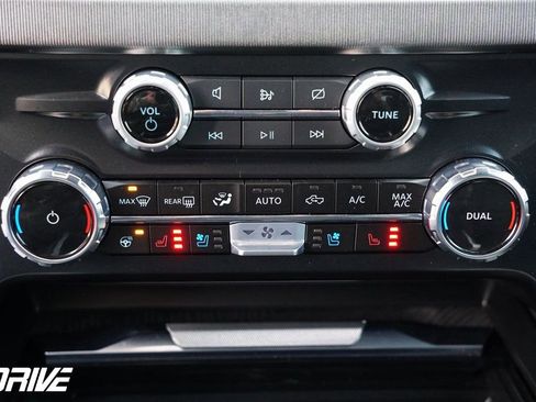 Used 2024 Ford F350 Platinum image 33