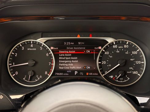 Used 2022 Nissan Pathfinder SV w/ Cargo Package AWD/4WD image 37