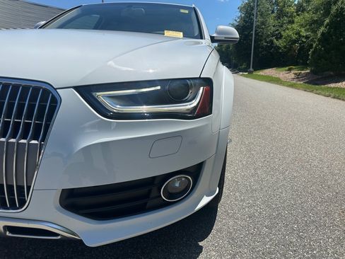 Used 2015 Audi A4 Premium Plus w/ Technology Package AWD/4WD image 24