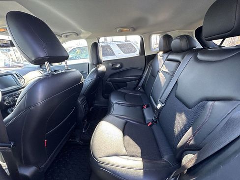 Used 2019 Jeep Compass Trailhawk image 20