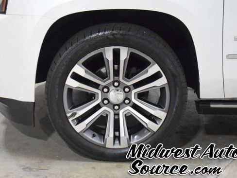 Used 2019 GMC Yukon XL Denali w/ Denali Ultimate Package image 6