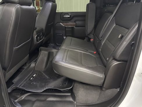 Used 2023 GMC Sierra 3500 Denali w/ Denali Ultimate Package image 6