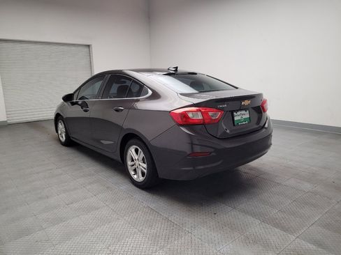 Used 2017 Chevrolet Cruze LT image 5