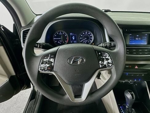 Used 2018 Hyundai Tucson SE AWD/4WD image 21