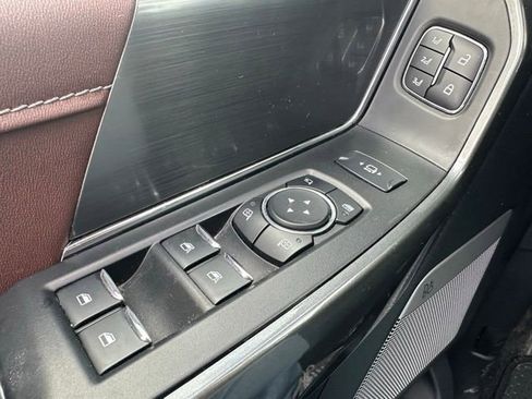 Used 2023 Ford F150 Lariat w/ Equipment Group 502A High image 26