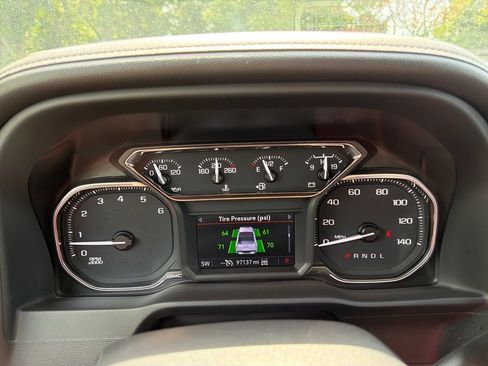 Used 2023 GMC Sierra 2500 SLE w/ SLE Value Package; AWD/4WD image 28