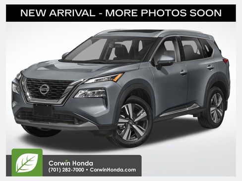 Used 2023 Nissan Rogue SL w/ SL Premium Package image 1