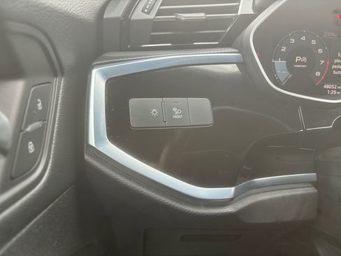 Used 2024 Audi Q3 2.0T Premium image 21