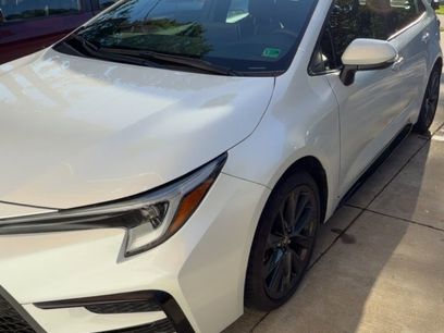 Used 2025 Toyota Corolla SE w/ SE Premium Package