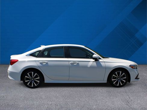 Certified 2024 Honda Civic EX image 10