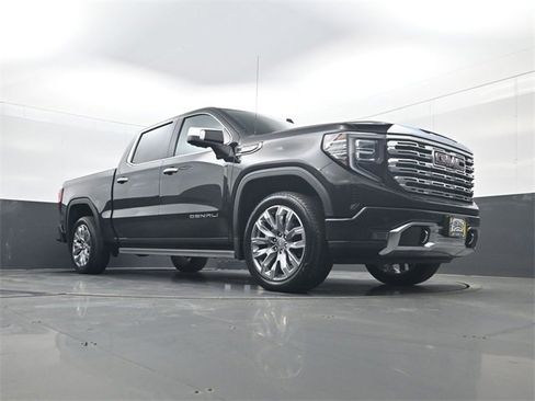 Certified 2025 GMC Sierra 1500 Denali image 23