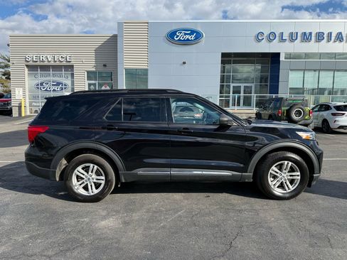 Used 2022 Ford Explorer XLT w/ Class IV Trailer Tow Package image 11